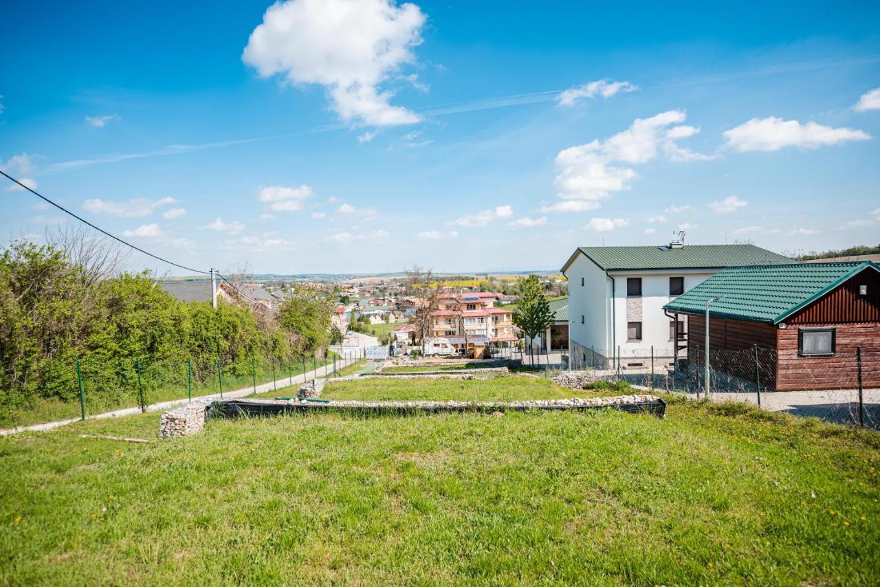 Gabion Garden Otel Podhájska Dış mekan fotoğraf